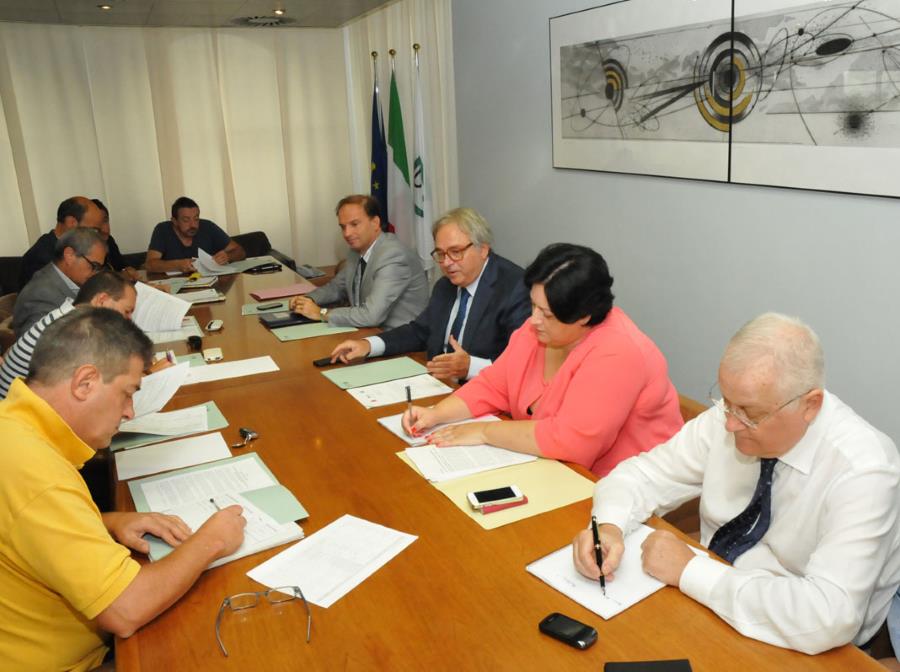 Accordo di programma, Spacca e Marini al Ministro dello Sviluppo Guidi: “sbloccate le norme nazionali rigide e inefficaci”