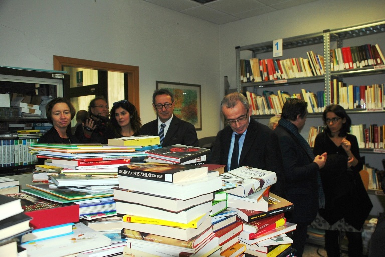 La città di Torino dona 2000 volumi per la futura biblioteca di Arquata