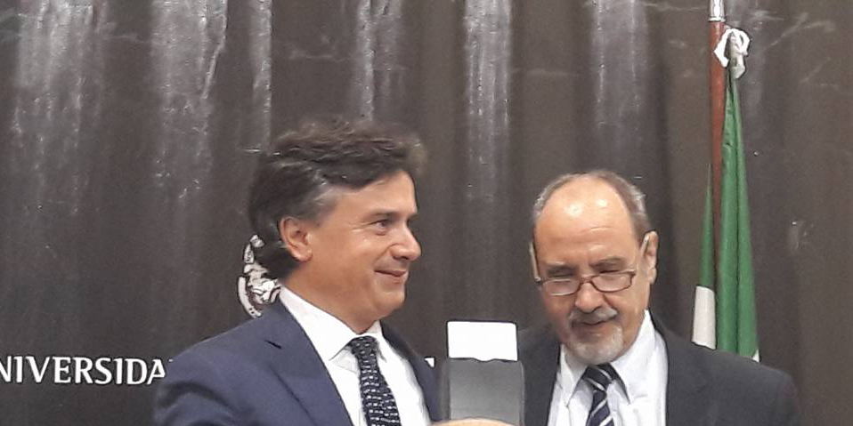 L’Università Argentina de La Plata ha conferito il Dottorato Honoris Causa al Rettore Corradini