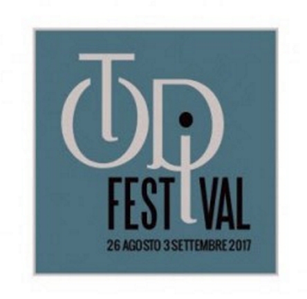 Todi Festival verso il rush finale con Vittorio Sgarbi in piazza del Popolo