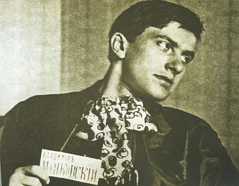 Vincenzo Di Bonaventura, “Majakovskijana – a 100 anni dalla Rivoluzione d’ottobre”