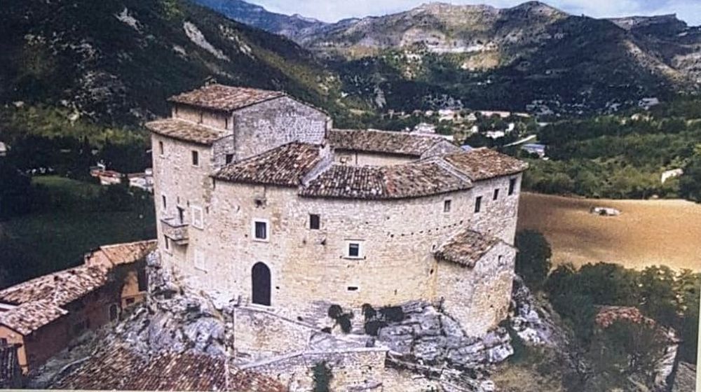 Inizio dei lavori di ricostruzione di Castel di Luco (Acquasanta Terme)