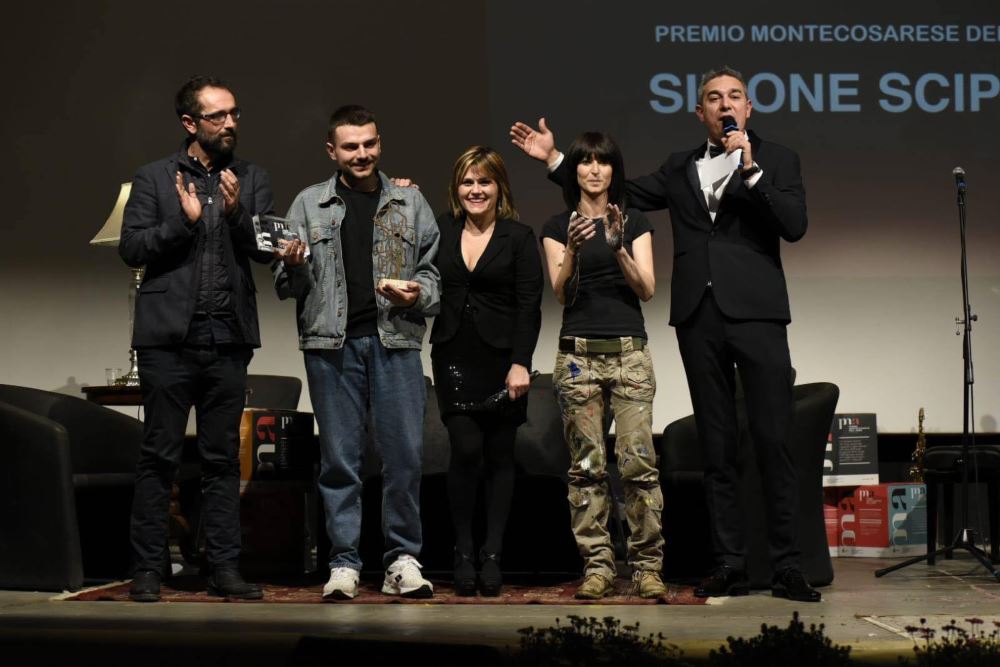 Premio Montecosarese dell’anno, buona la prima: vince il Masterchef Simone Scipioni