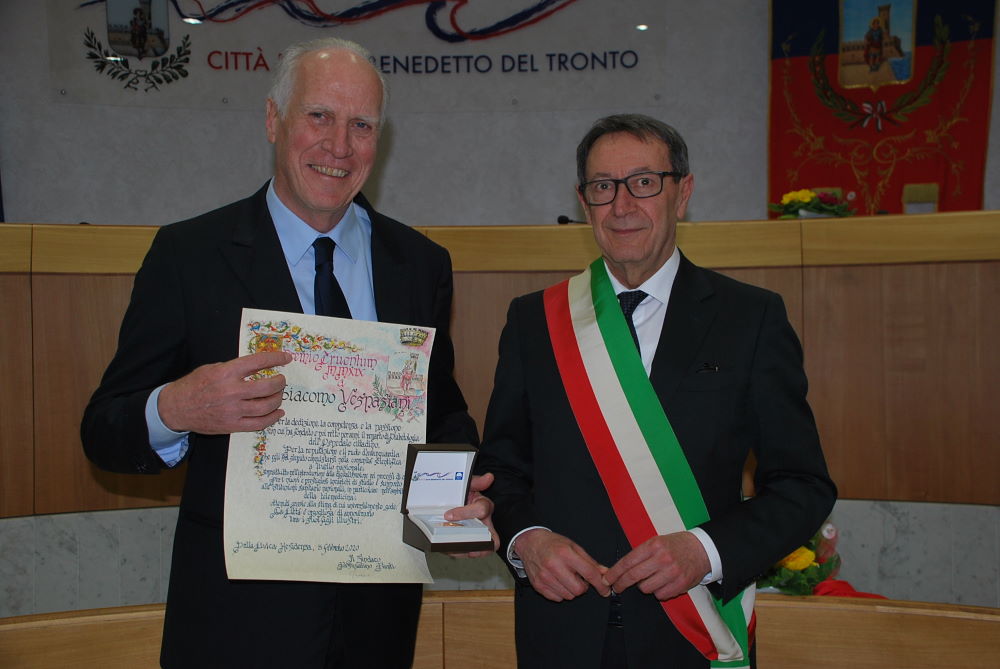 Premio Truentum a Giacomo Vespasiani