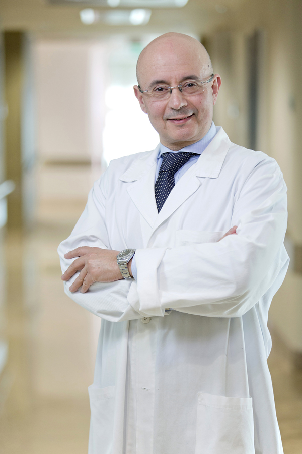 Alberto Albertini,cardiochirurgo di Ascoli P. impianta per la prima volta in Italia un dispositivo innovativo per la valvola mitrale