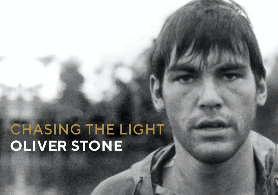 Oliver Stone, il mitico regista di “Platoon” presenterà a Fermo la sua autobiografia