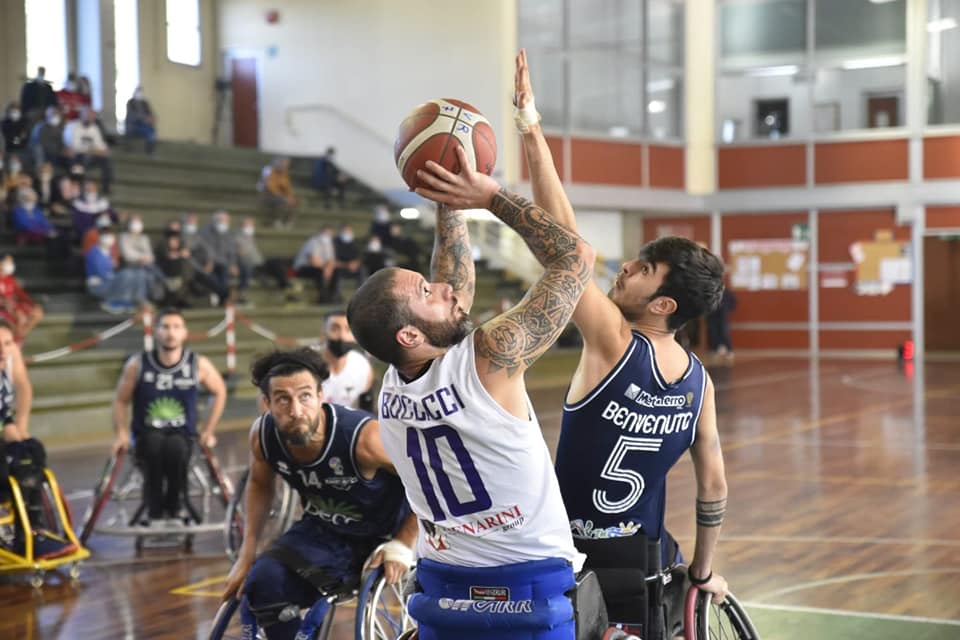 Basket in carrozzina, il campionato dell’Amicacci parte con una vittoria su Firenze