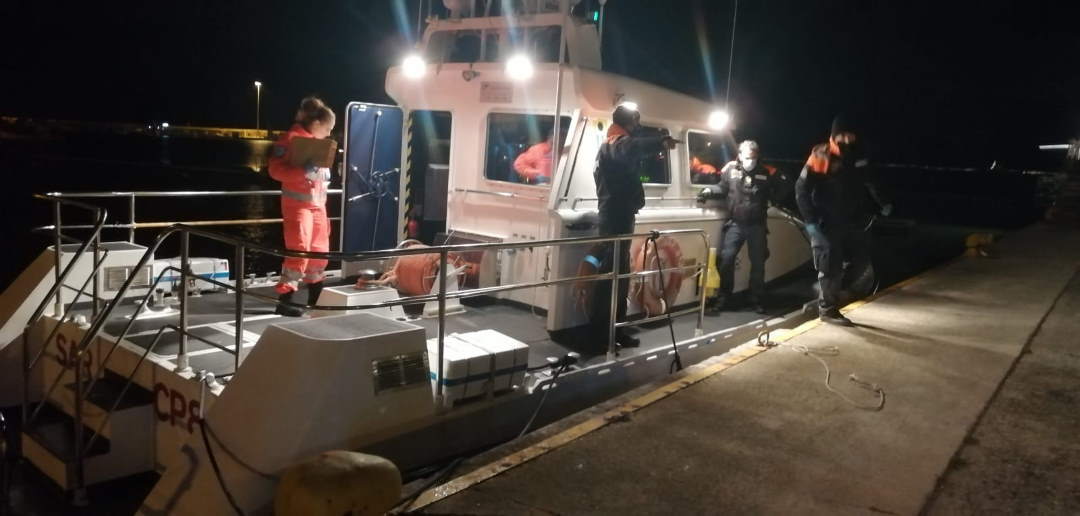 Marittimo ferito sulla Costa Luminosa, evacuazione medica della Guardia Costiera