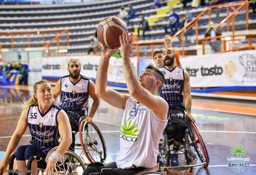 Epilogo beffardo per la Deco Metalferro Amicacci Abruzzo Basket in carrozzina alla Final 4 di Coppa Italia: Briantea84 Cantù vince 55 – 51 un match equilibrato
