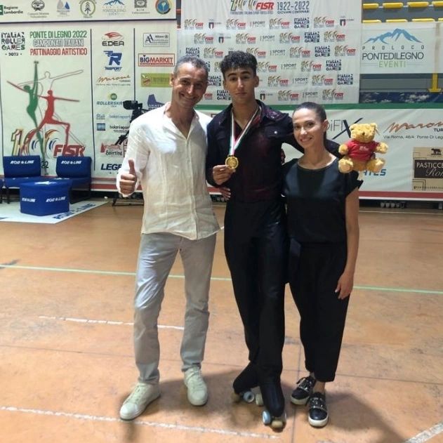 Pattinaggio Artistico: Kevin Bovara vince i Campionati Italiani Federali nella categoria Juniores