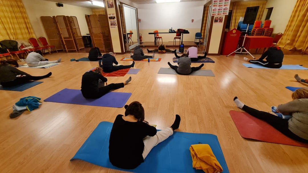 Ogni martedì e venerdì lezioni di yoga olistico a San Benedetto 