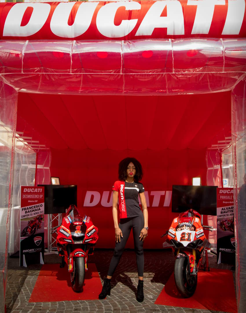 Donne e Motori: Ducati campioni del mondo in Città