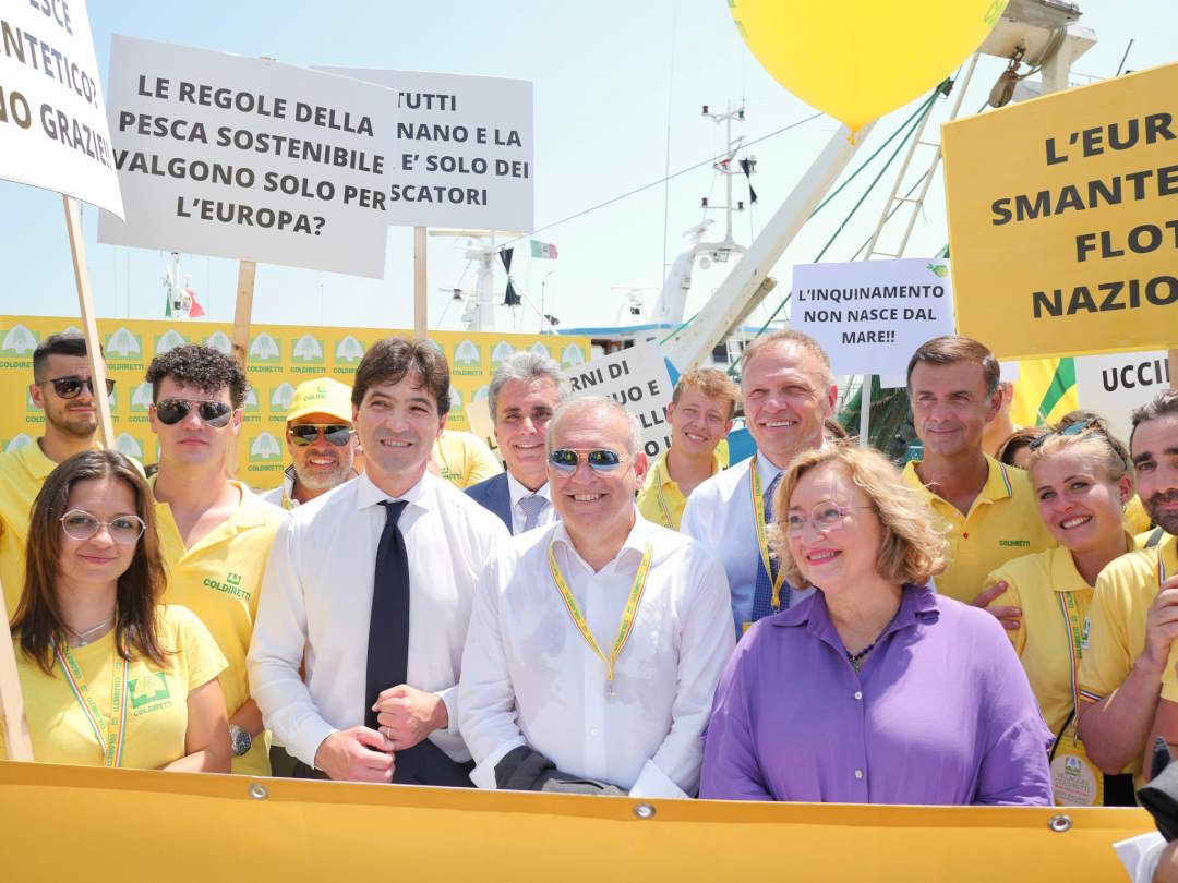Pesca, Villaggio Coldiretti. Lollobrigida: ‘Governo Meloni non disposto a indebolire assetti produttivi Italia’